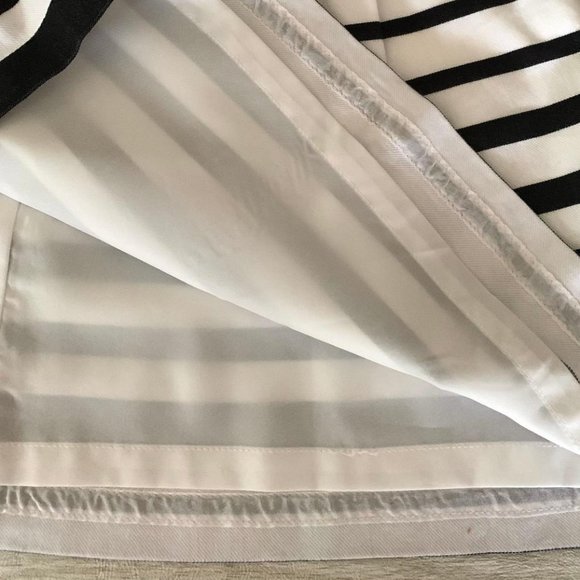 White House Black Market lined skirt - Picture 4 of 6